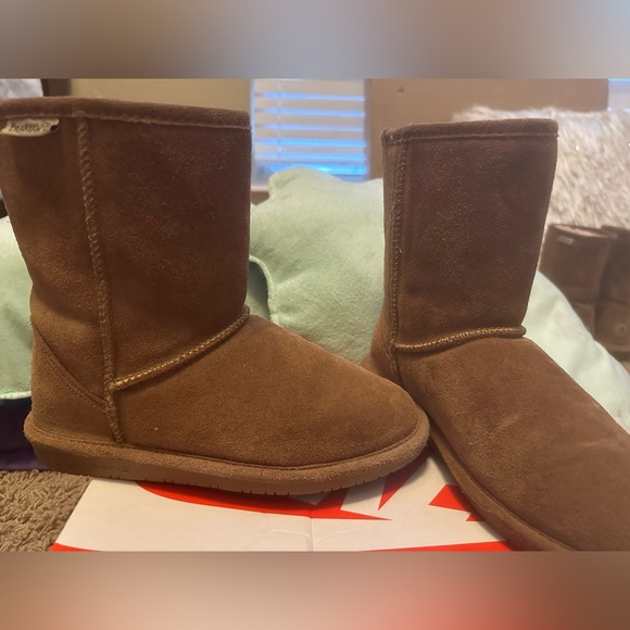 BearPaw Boots - Picture 1 of 4